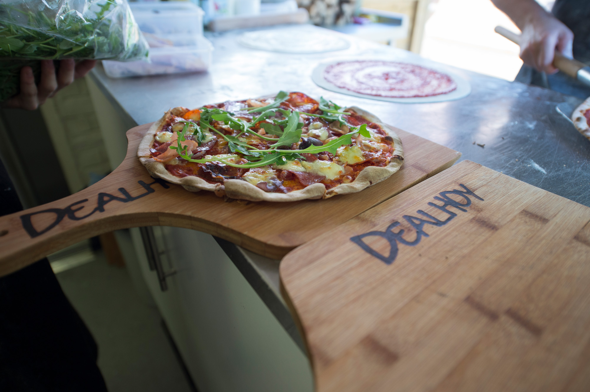 7 pubs with pizza